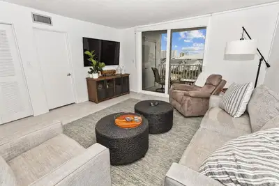 Image de Dp 404a Beautiful 2 bed by the Harbor