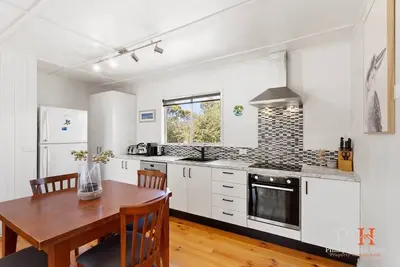 Image de 3 Bedroom Cozy Getaway Pet friendly