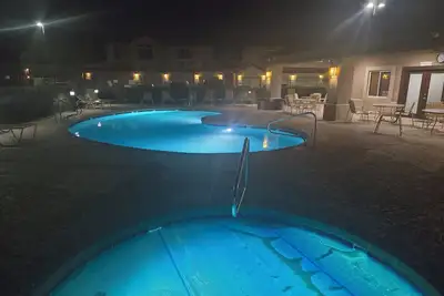 Image de Resort look-Home feeling. Ground floor condo. Near pool/spa. Walk to dining/golf