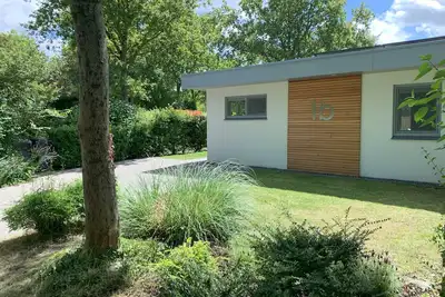 Image de Wunderschönes Ferienhaus für 4 Personen in Ruhiger Lage Nahe dem Strand