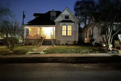 Image de Marilyn Monroe: In Knoxville's Historic District