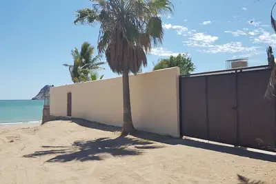 Image de Big house in Bahia de Kino in front of the ocean