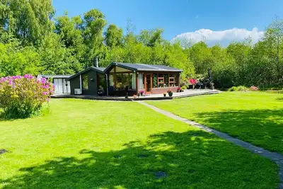 Image de Maison de vacances pour 6 a Bogense-By Traum