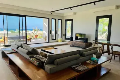 Image de 5 Star Sea View Villa Almaza Bay