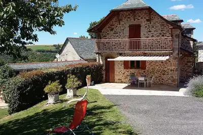 Image de Maison de campagne avec spa dans l'Ouest Aveyron