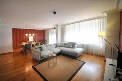 Image de Appartement avec vue sur la ville et situé à Carballo.