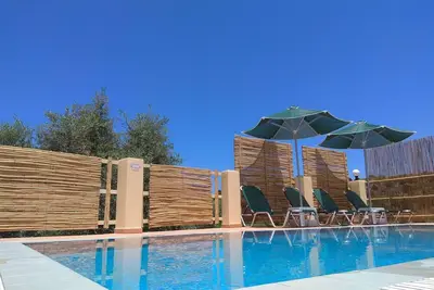 Image de Villa Maria, ideal base for your excursions in Rethymno and the island of Crete!