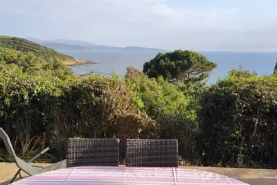 Image de Face à la mer : Maison de charme à Sagone Corse du Sud  3 chambres-6 couchages