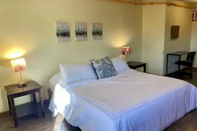 Image de Eclipse Condo - Beautiful 2 Bedroom Stay by Beach