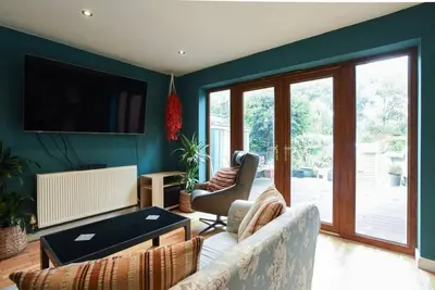 Image de The Nest | Large Family Home | Pool Table