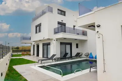 Image de Elegant and Stylish Villas Complex in Crete