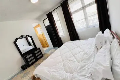 Image de Urban Haven -Entire Apartment