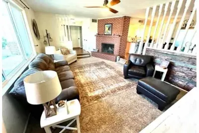 Image de Modern 3br/2ba ranch home