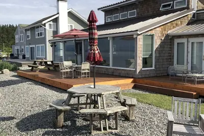 Image de Guemes Island Beachfront Home \"Once Upon a Tide\"