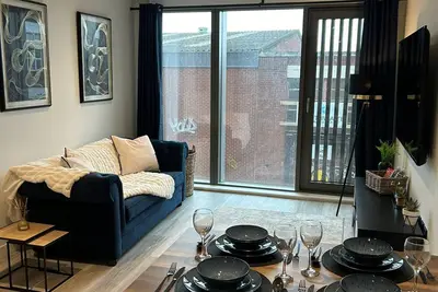Image de 2 Bed 2 Bath in Digbeth | 10 min walk to Birmingham City Centre