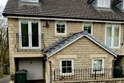 Image de 9 Guest 7 Beds Lovely House in Rossendale