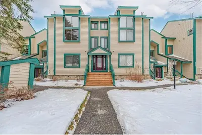 Image de Spacious 4-bedroom ski-in/ski-out condo on Seven Springs Mountain Resort