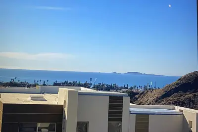 Comfortable safe gated community, located 12 min away from Valle de Guadalupe.