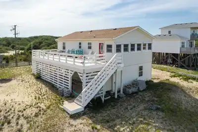 Image de Oceanside, Wild Horses! Beach getaway, remote location, 4x1701, Sandy Paws Retreat