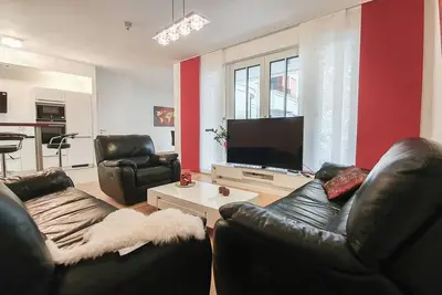 Image de Beautiful & fantastic apartment with garden between Potsdamer and Alexanderplatz