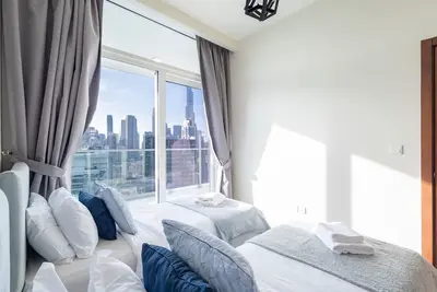 Image de Stylish Two-Bedroom Business Bay | Burj Khalifa View | Gym & Pool\n\n