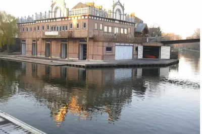 Image de Gîte dans le centre ville d Amiens - L'Escale 80