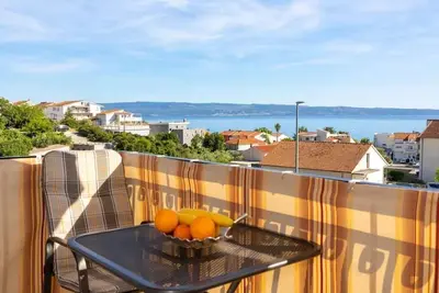 Image de Appartement de vacances Podstrana pour 1 - 4 personnes avec 2 chambres à coucher - Appartement de va