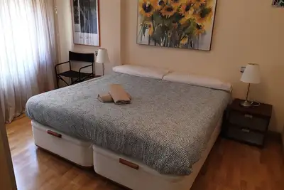 Image de Appartement central à Jaca avec balcon, 3 chambres, 2 salles de bains, parking inclus
