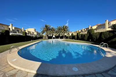 Image de **Appartement 2 ch avec piscine, à 300 m de la plage de Dénia**