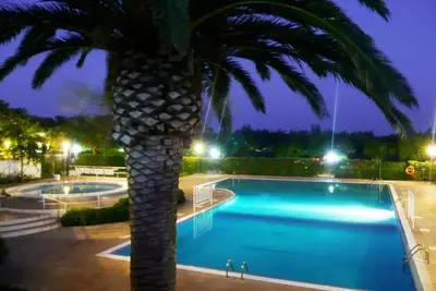 Image de Camping Playa y Fiesta à Mont-roig del Camp - À 100m de la plage, près de Miami Platja et Cambrils