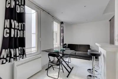 Image de 255 Suite Homard - Superbe Appartement à Paris