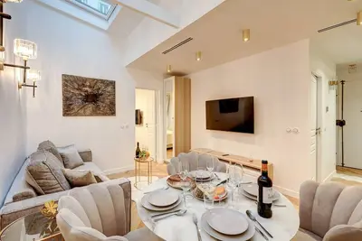 Image de 348 Ponthieu - Superbe Appartement à Paris