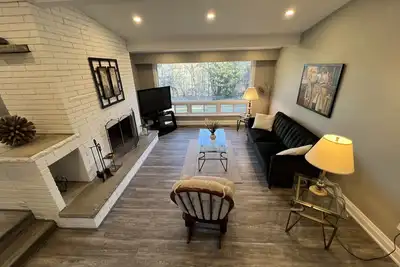 Image de This guest house a 2 bedroom, 1 bathrooms, located in Peterborough, On