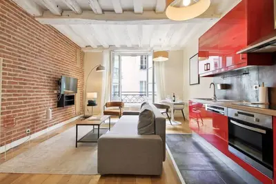 Image de 256 Suite Rosiers - Superbe Appartement à Paris.