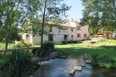 Image de Le Moulin de Charzay, éco-gîte familial en Deux-Sèvres, Nouvelle Aquitaine