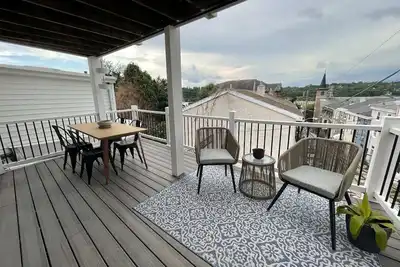 Image de Manayunk Hillside Retreat – Cozy & Charming