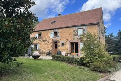 Image de Les Janets grande maison 12 personnes proche Guédelon