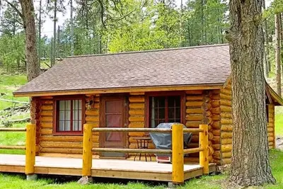 Image de Historic Cabin next to Custer State Park, Private