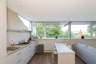 Image de Bohemian style city center apartment by Polo apartments