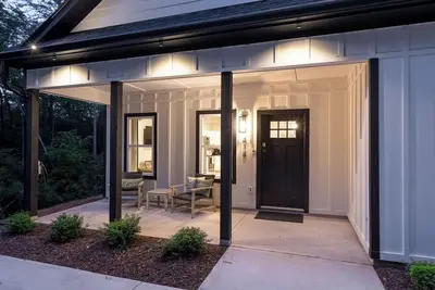 Image de Oakmoss Cottage -Hot tub -Office -Local Wineries -Dog friendly -Dahlonega