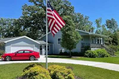 Image de Eaa - Country basecamp near Oshkosh + Green Lake