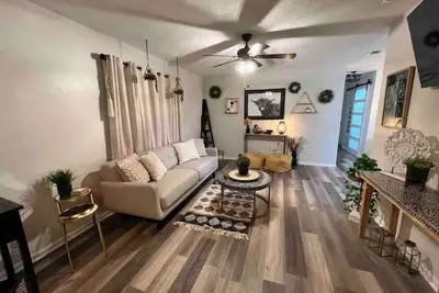 Image de Comfy and cozy on Holly