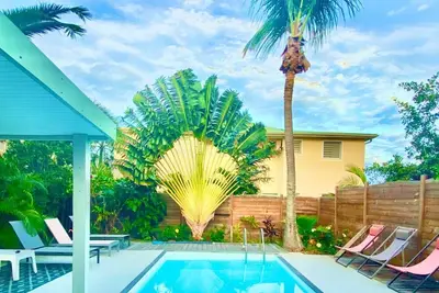 Image de Villa Magellan, 250 m de la plage, piscine privée