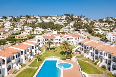 Image de Girasols Gardens Sup