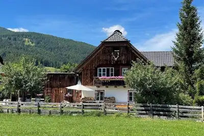 Cozy chalet with garden and terrace in Salzburgerland (super equipped)