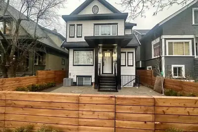 Image de Charming 3-bedroom house with WiFi and Ac in delightful Vancouver