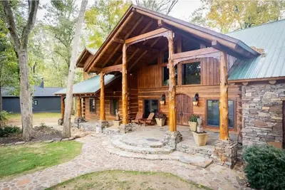 Image de Little Red River Lodge - New Rental!