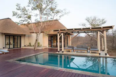 Image de Villa Appelblaar: luxury 4 bedroom villa home in the South African bush