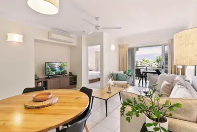 Image de Poolside Paradise Cairns - 9 Pools, Bbq & Gym