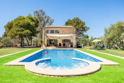 Image de Maison de campagne \"Villa Angela\" avec piscine privée, Wi-Fi et climatisation
